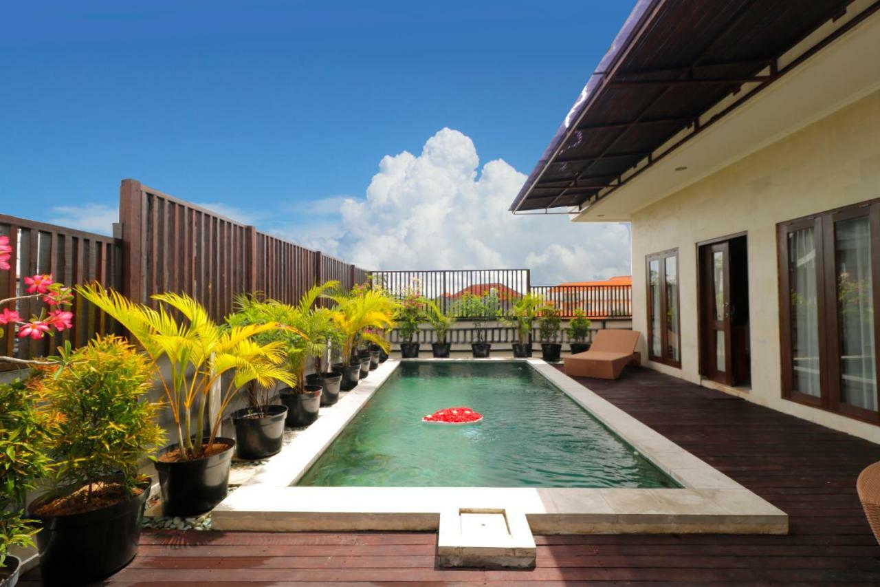 Kori Bali Villa Seminyak Exterior photo