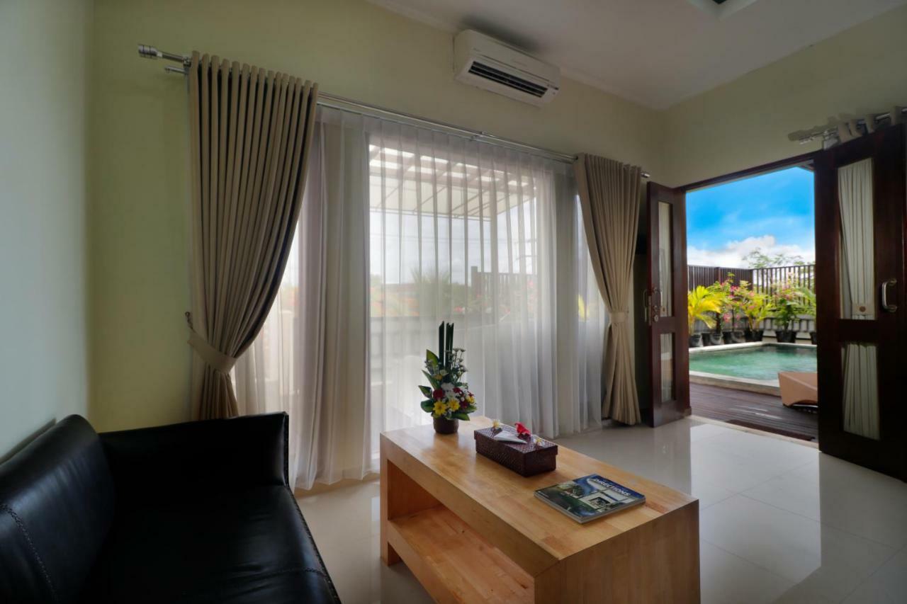 Kori Bali Villa Seminyak Exterior photo